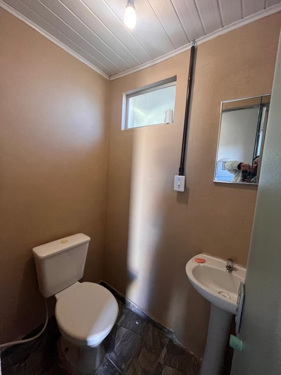 Foto 2 de Galpão de 280 m² em VILA PODDIS para alugar