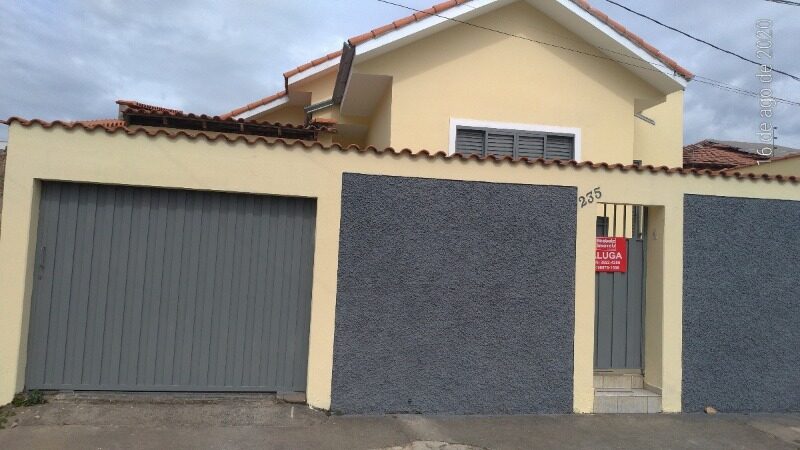 Foto 2 de Casa de 138 m² em Medicina
