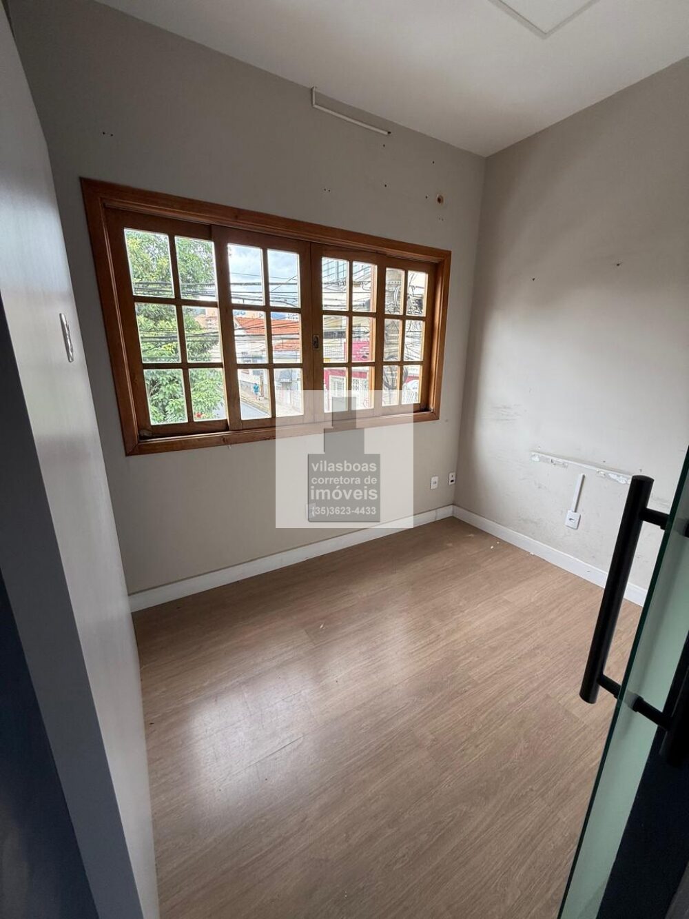 Foto 4 de Sala comercial de 68 m² em Centro para alugar