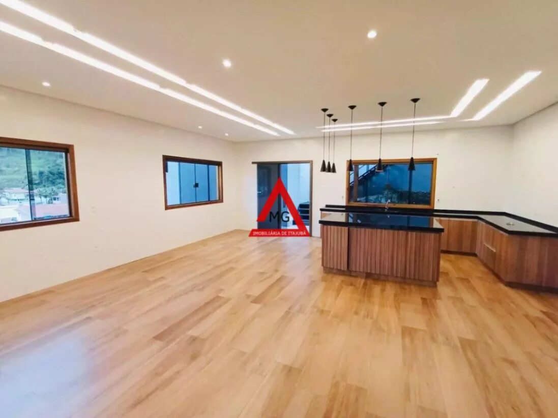 Foto 3 de Casa de 369.75 m² em Nossa Senhora de Fátima