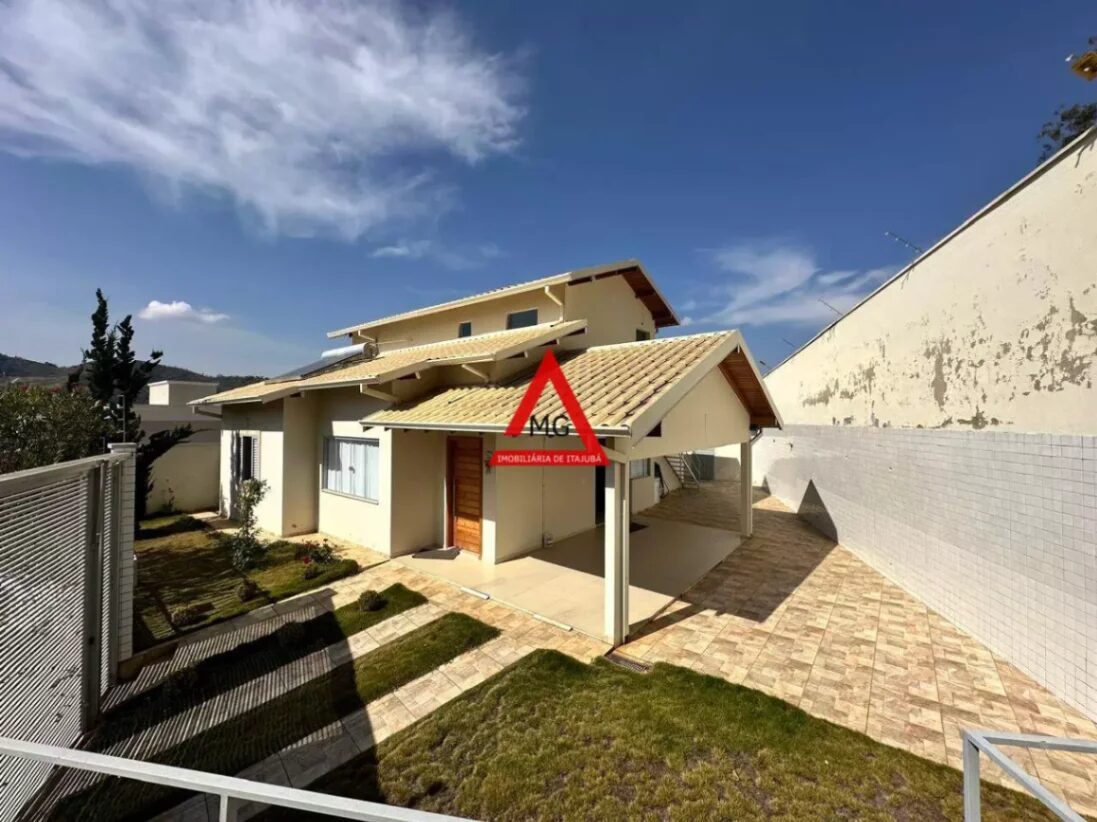 Foto 3 de Casa de 386.77 m² em sendo duas suítes
