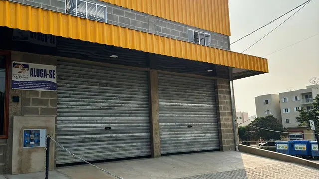 Foto 1 de Ponto comercial de 90 m² em SÃO SEBASTIÃO para alugar