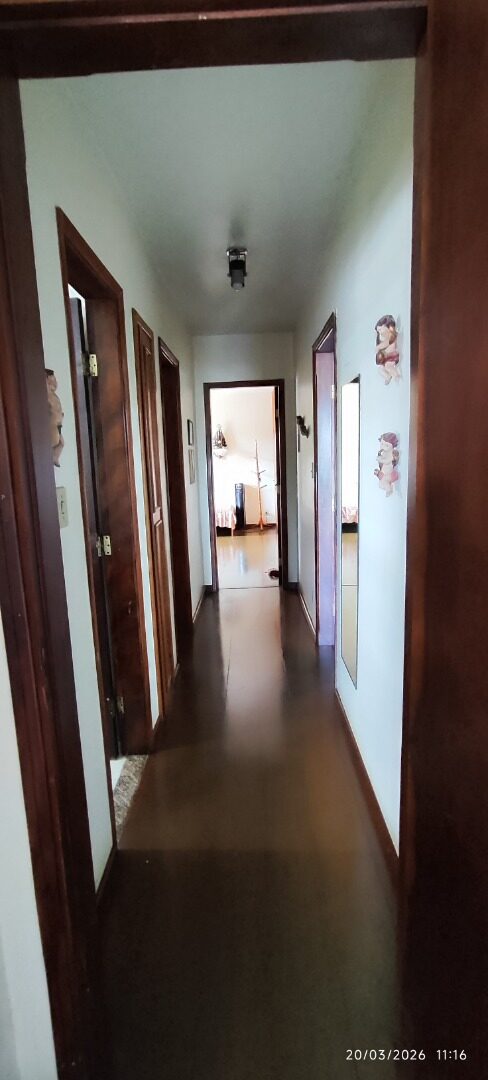 Foto 4 de Apartamento de 130 m² em Centro