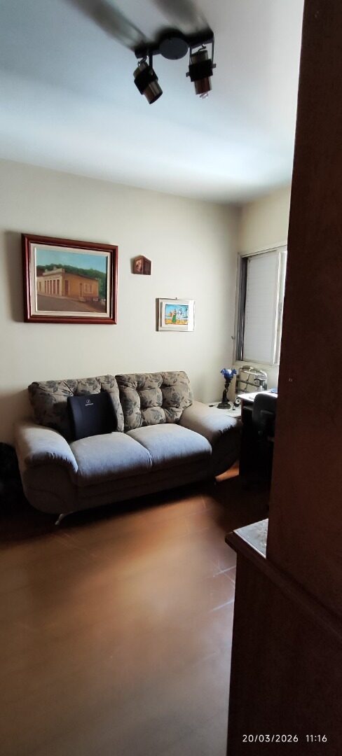 Foto 5 de Apartamento de 130 m² em Centro