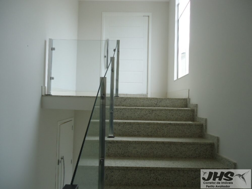 Foto 6 de Casa de 400.9 m² em Pinheirinho
