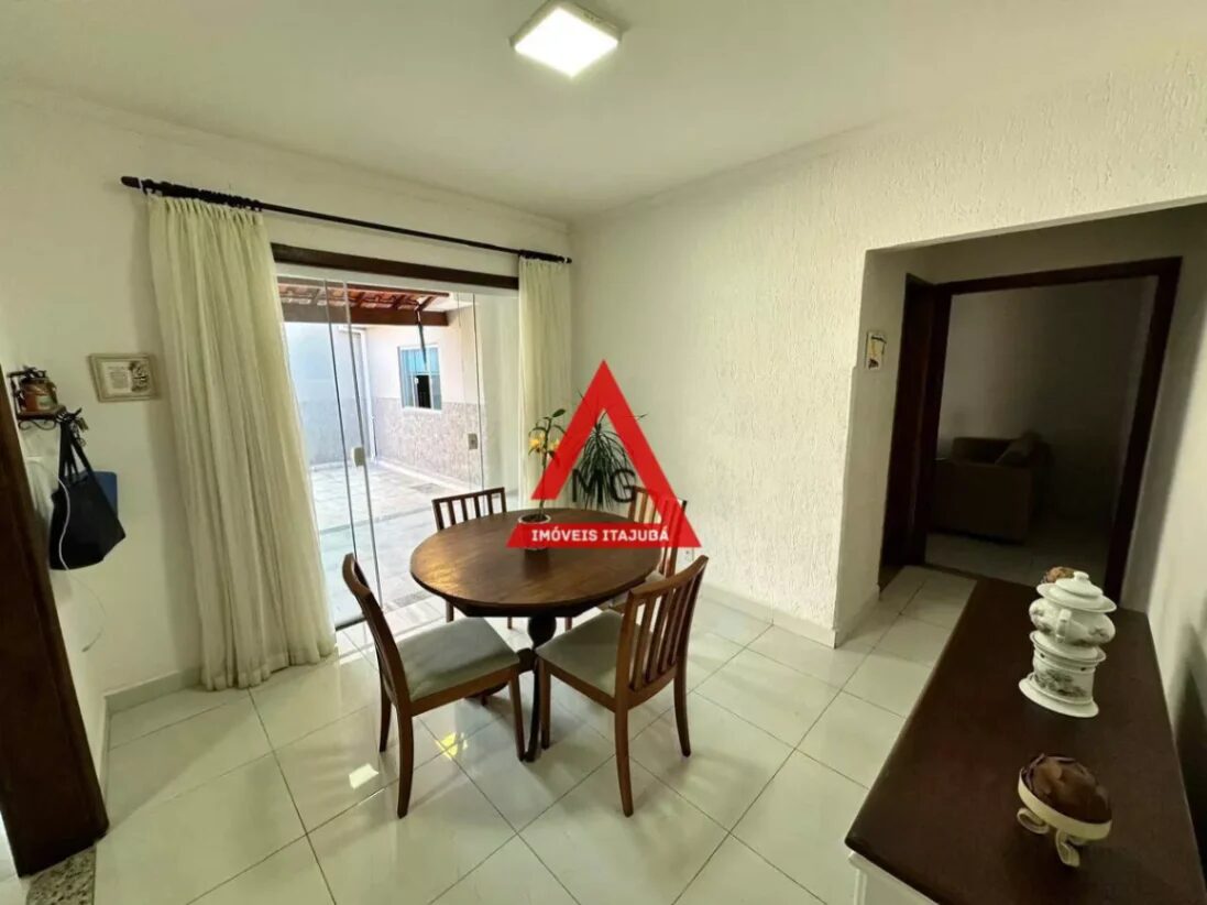 Foto 3 de Casa de 160 m² em Boa Vista