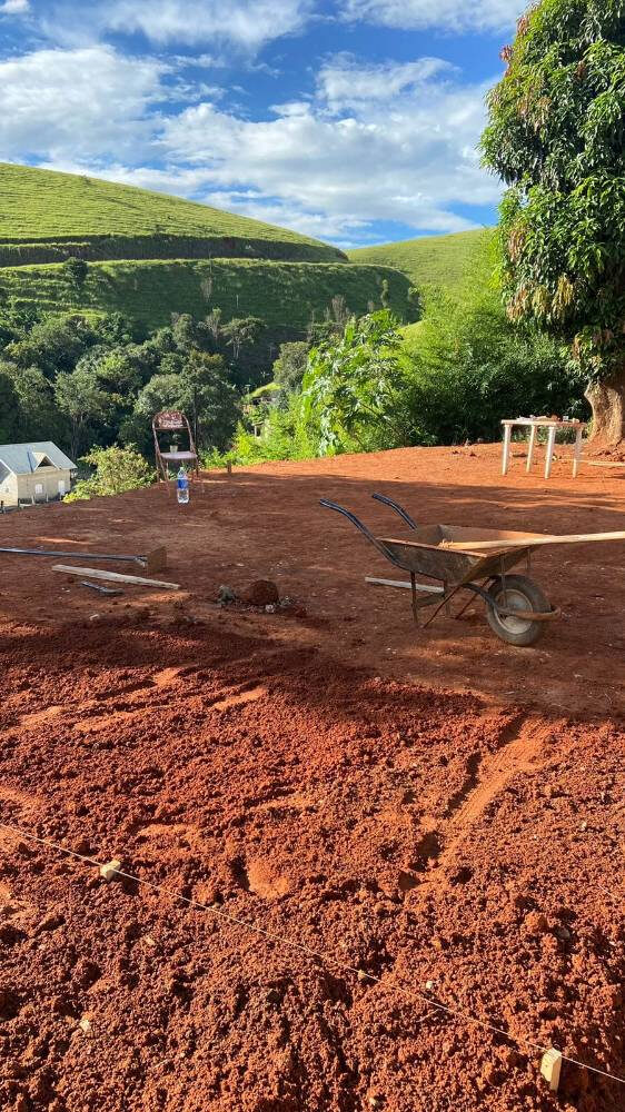 Foto 5 de Terreno de 410 m² em Morro Chic