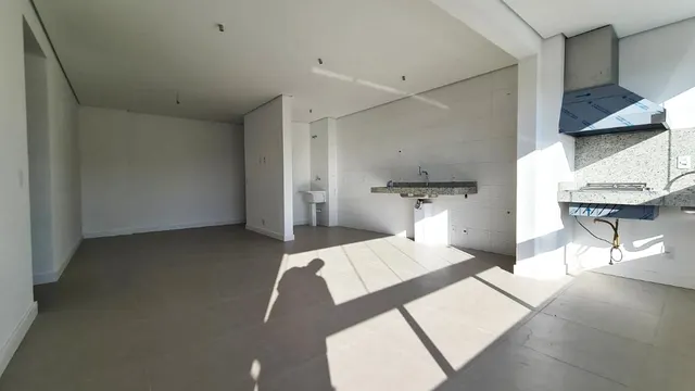 Apartamento de 3 quartos e 90 m² na Avenida