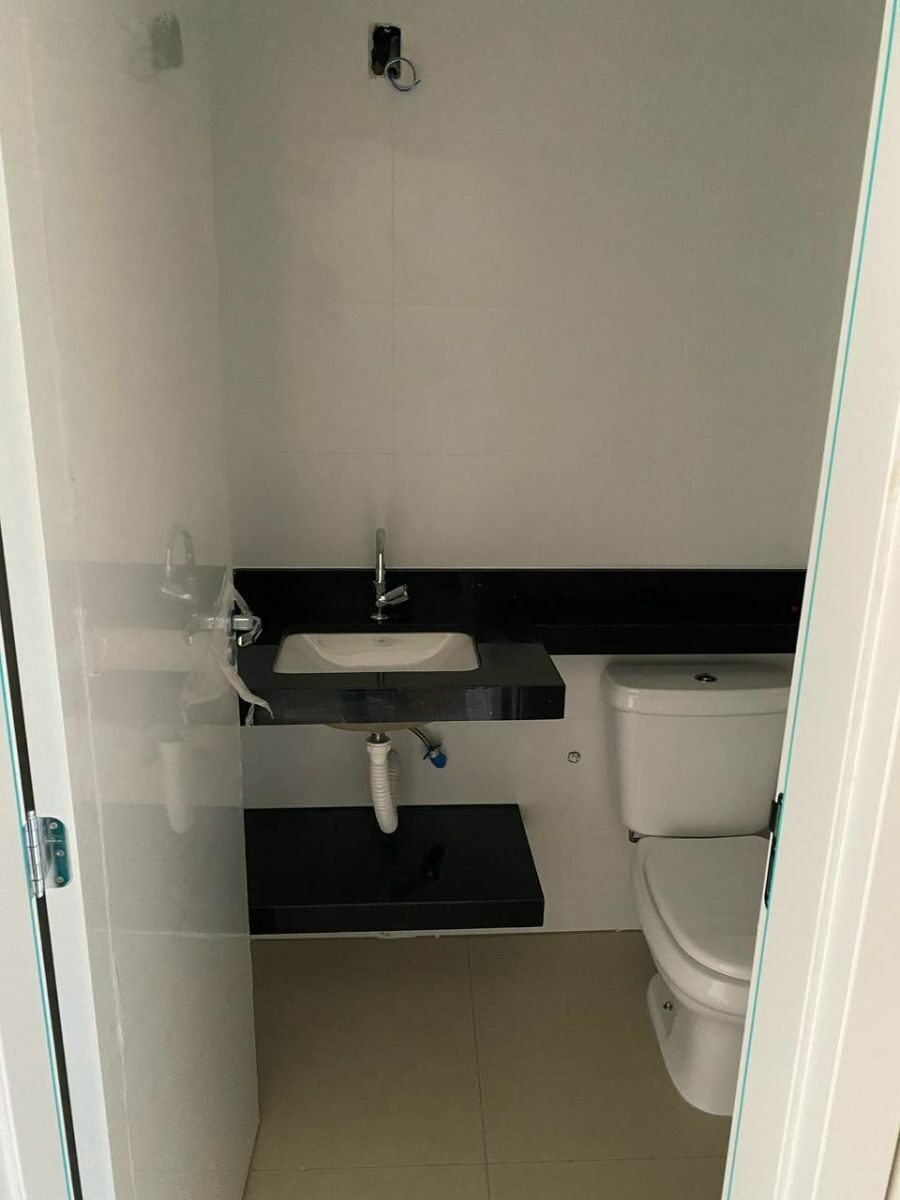 Foto 2 de Apartamento de 2 quartos no Morro Chic