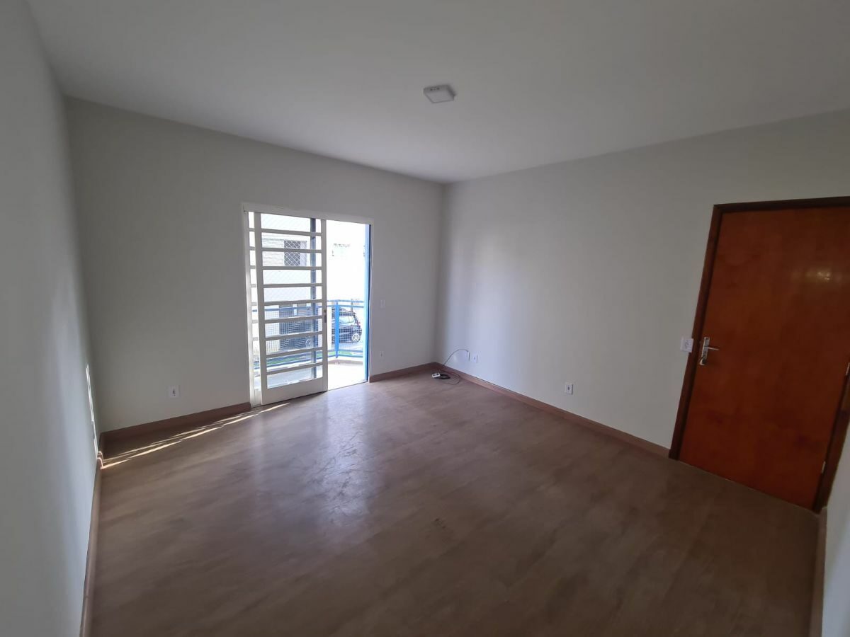 Foto 2 de Apartamento de 2 quartos na Varginha