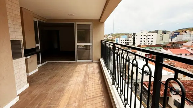 Apartamento de 3 suítes no Morro Chic
