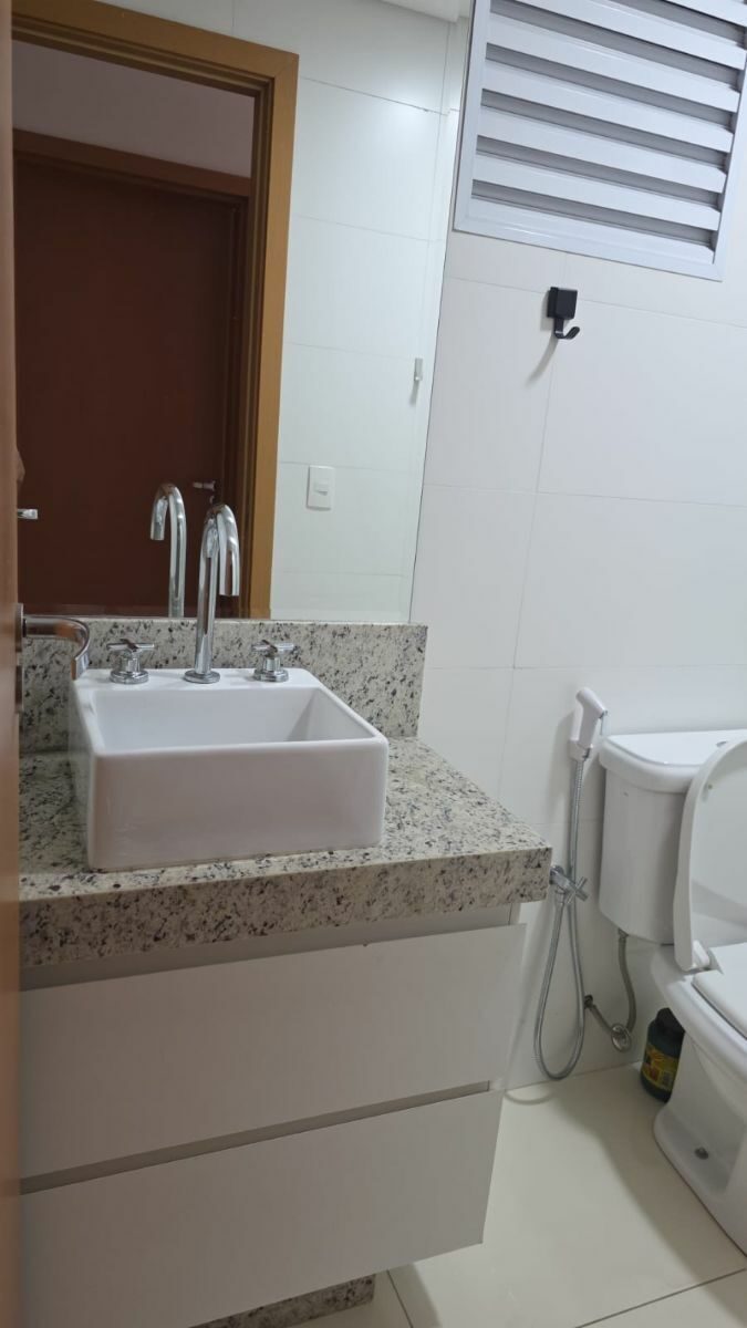 Foto 3 de Apartamento de 3 quartos no Morro Chic