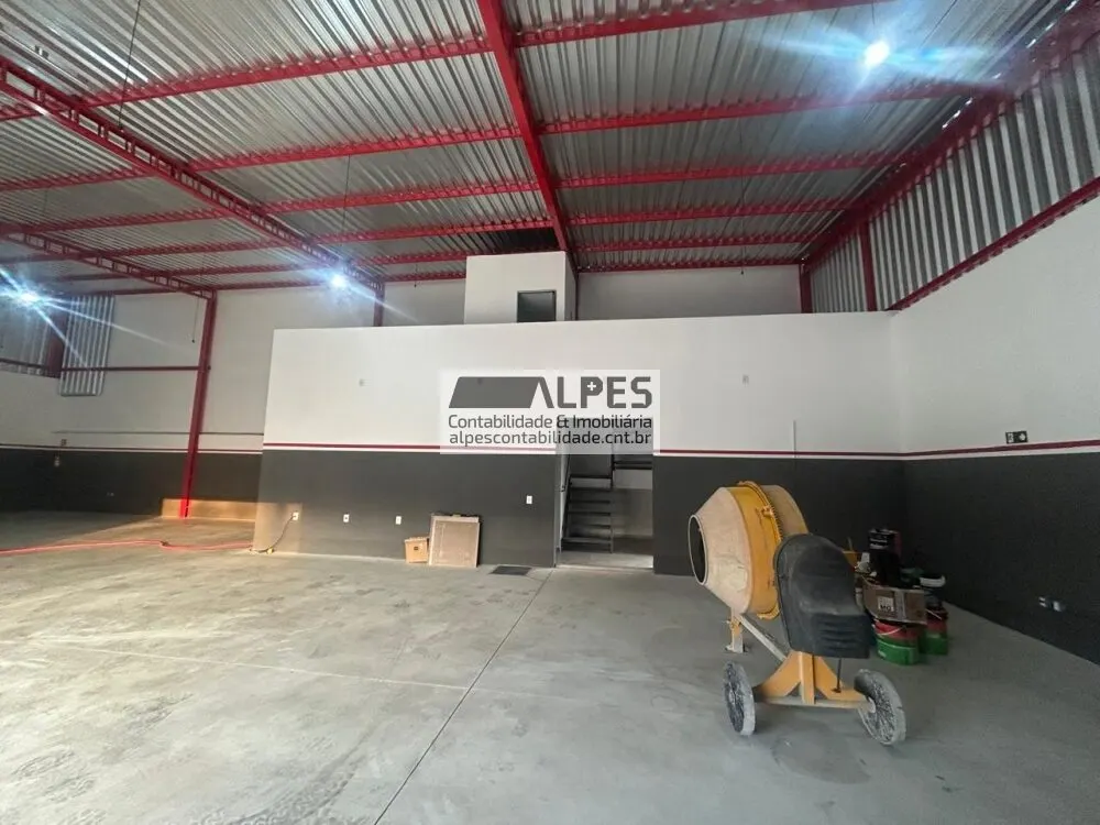 Foto 2 de Ponto comercial de 225 m² preparado para o setor automotivo, Medicina