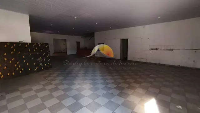 Ponto comercial de 330 m² com cozinhas e lavabos, São Vicente