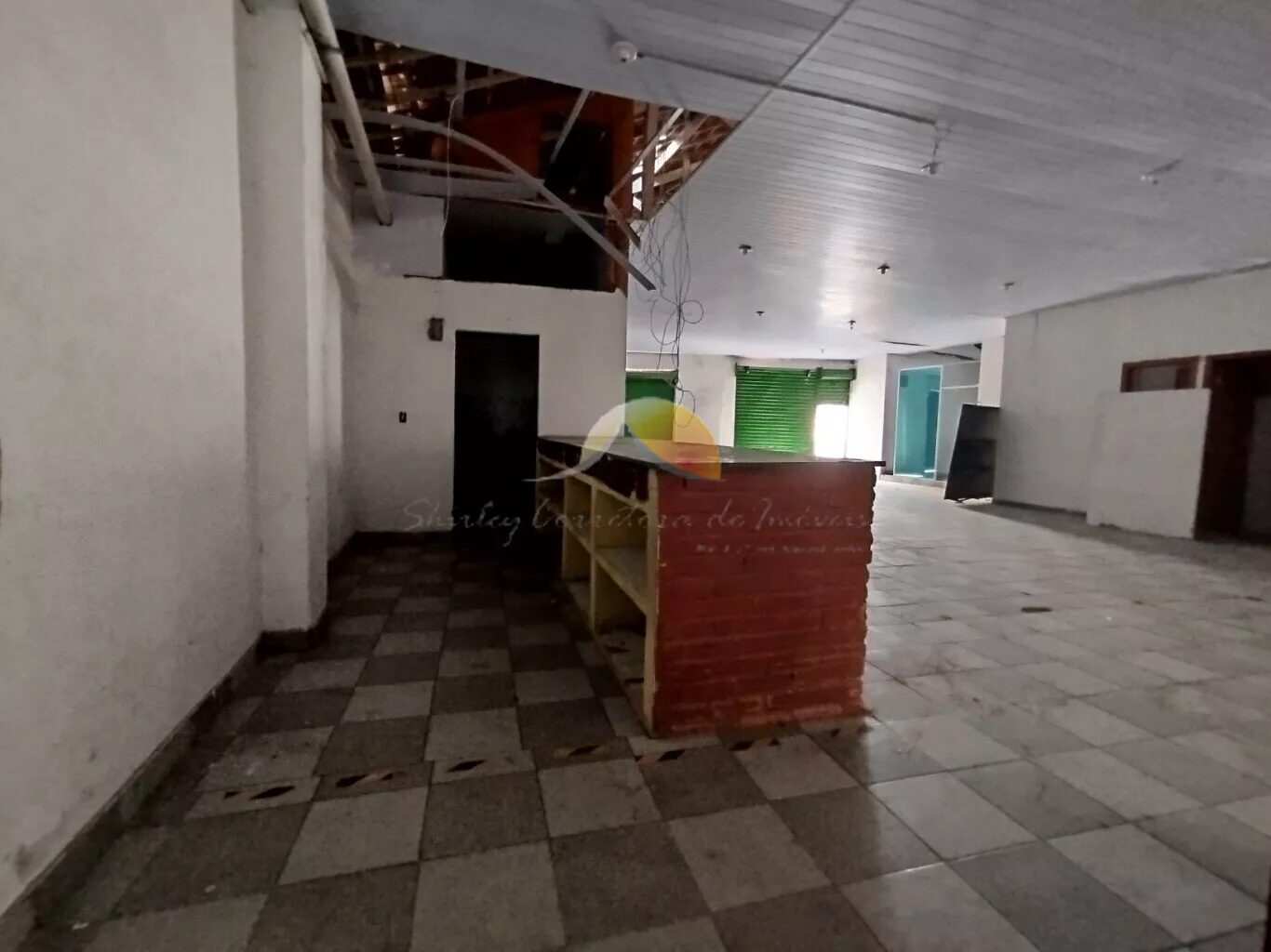 Foto 3 de Ponto comercial de 330 m² com cozinhas e lavabos, São Vicente