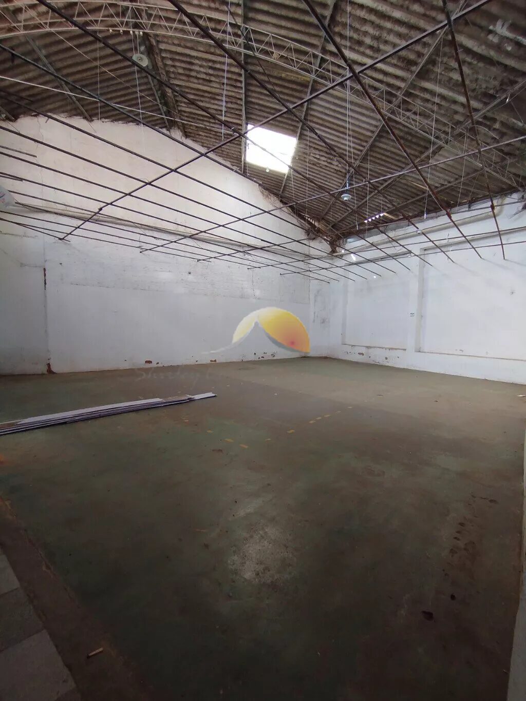 Foto 4 de Ponto comercial de 330 m² com cozinhas e lavabos, São Vicente