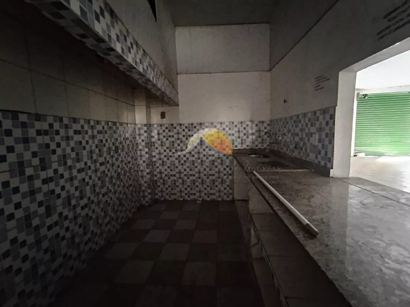 Foto 6 de Ponto comercial de 330 m² com cozinhas e lavabos, São Vicente