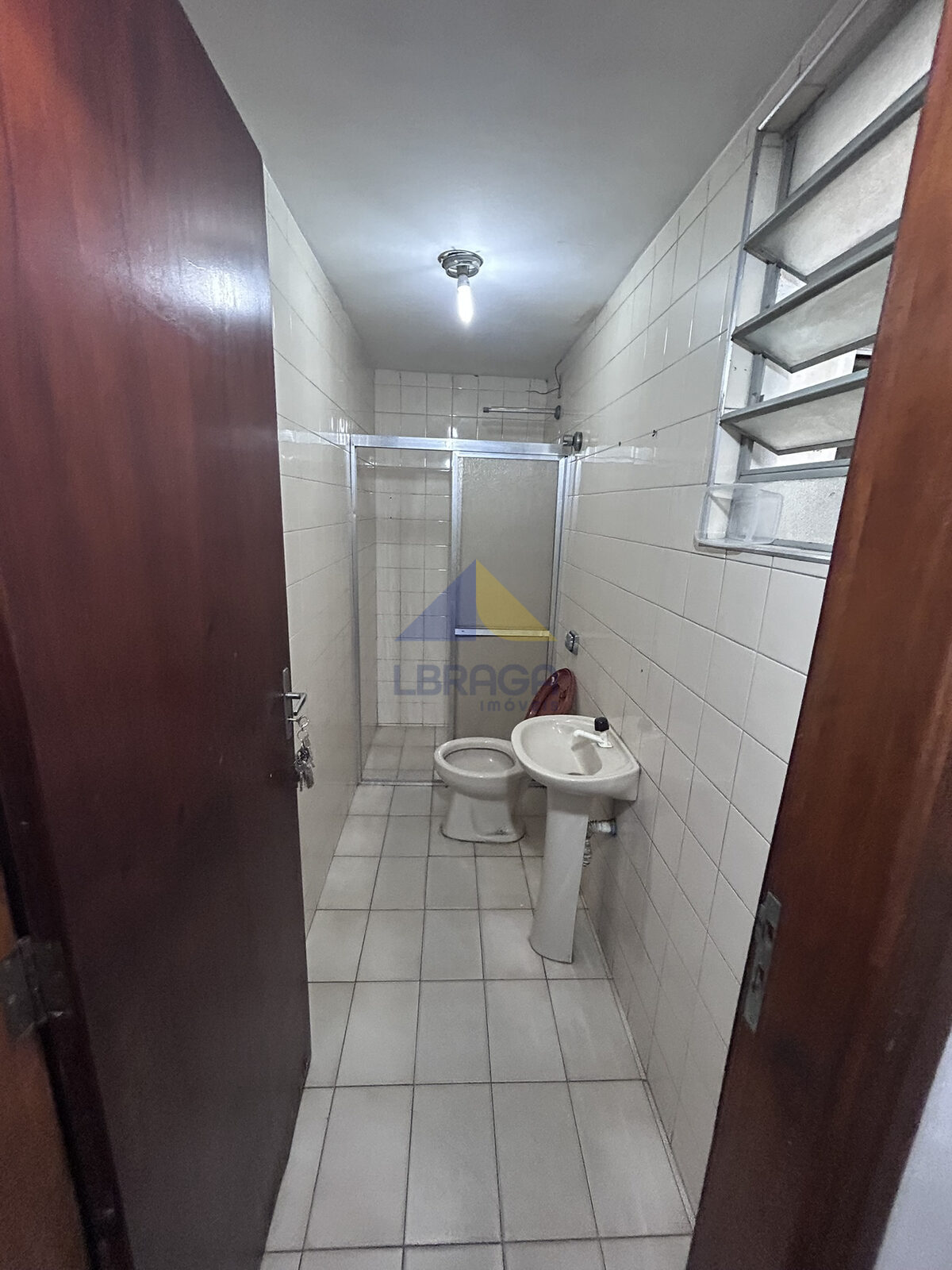 Foto 8 de Ponto comercial de 50 m² com 2 portas de enrolar, Varginha