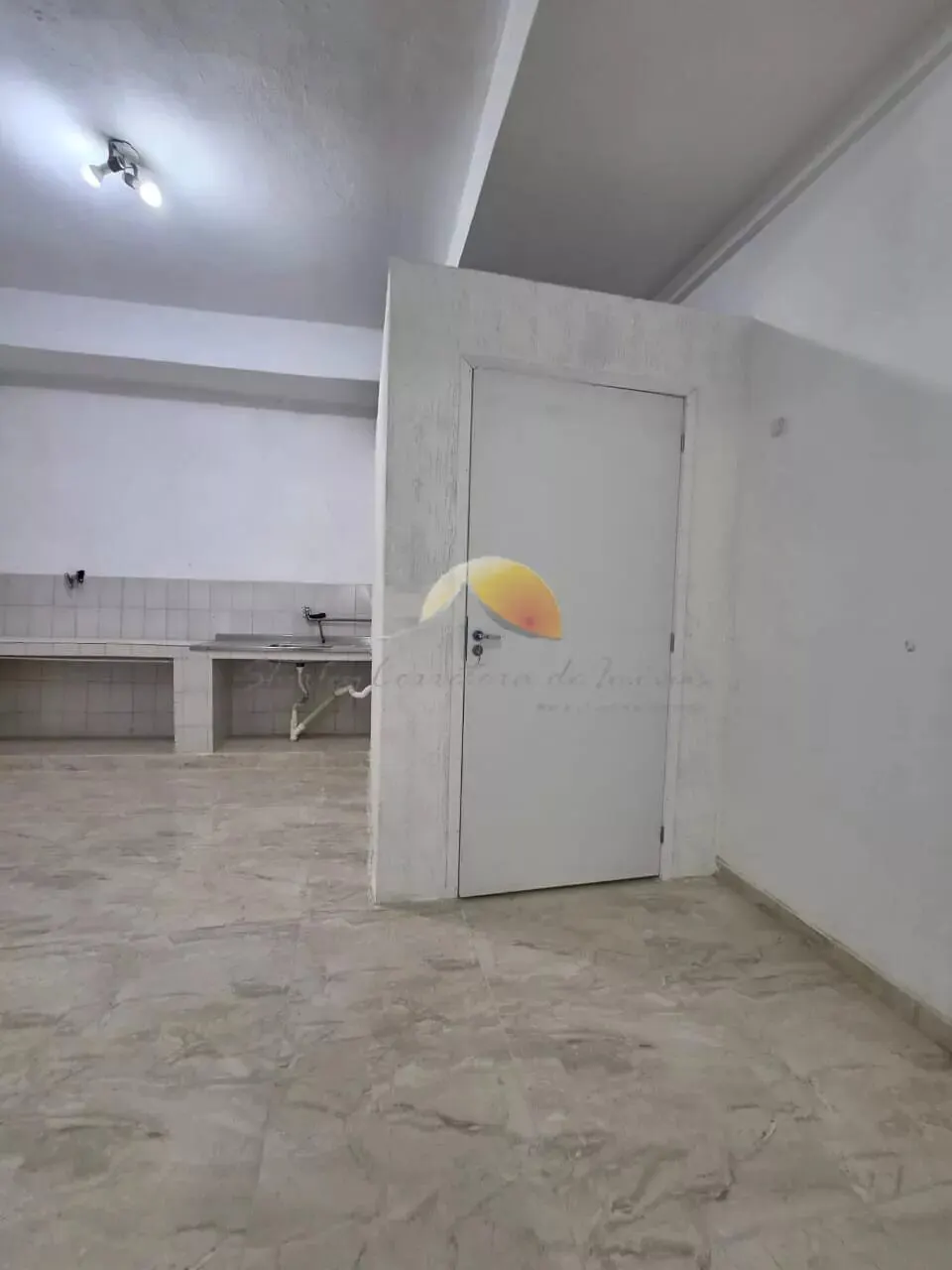 Foto 4 de Ponto comercial de 93 m² com 2 banheiros para alugar, Centro