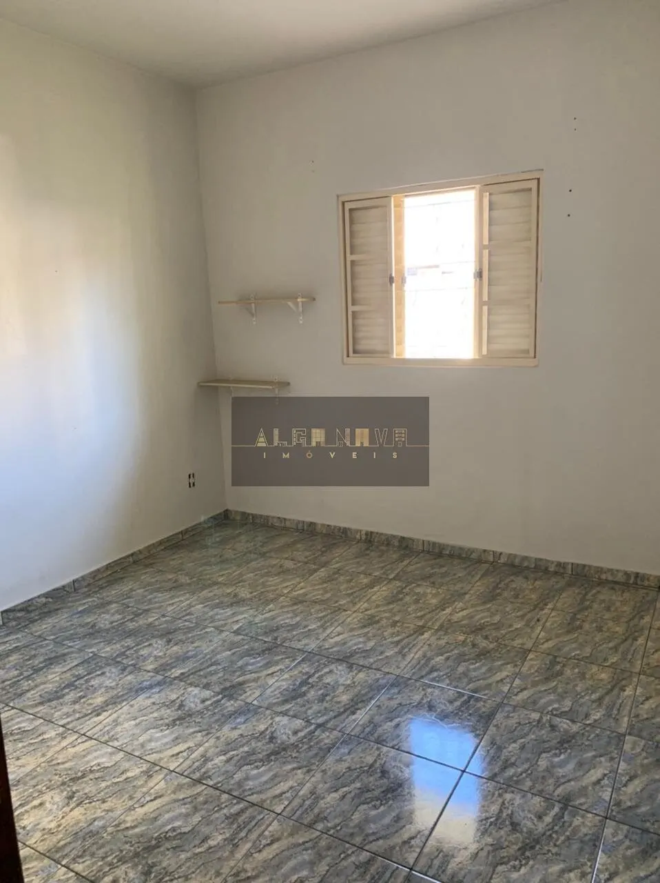 Foto 6 de Prédio com 3 apartamentos e garagem para investimento, Medicina