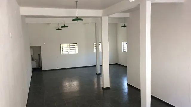 Foto 1 de Ponto comercial de 100 m² para alugar no bairro São Sebastião