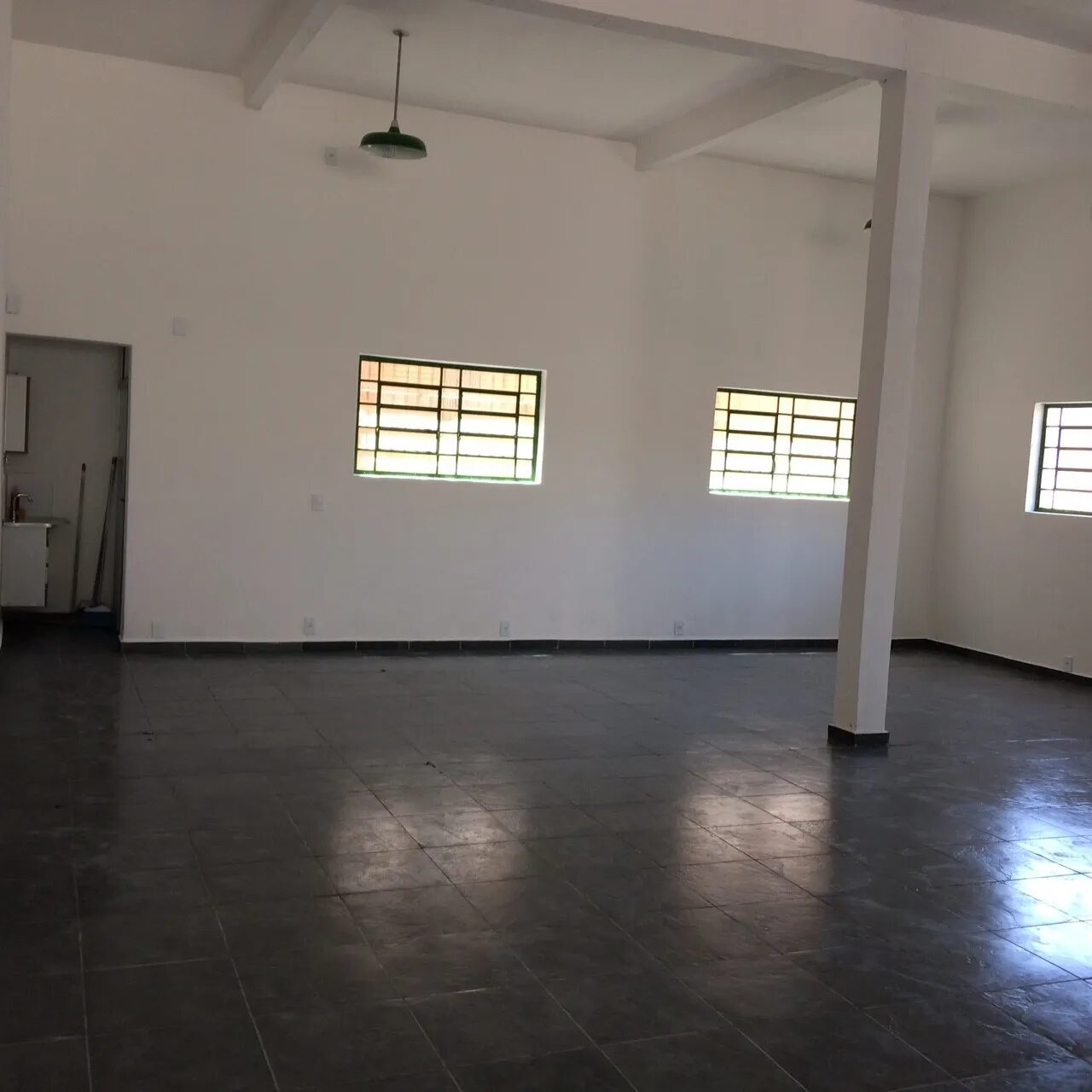 Foto 5 de Ponto comercial de 100 m² para alugar no bairro São Sebastião