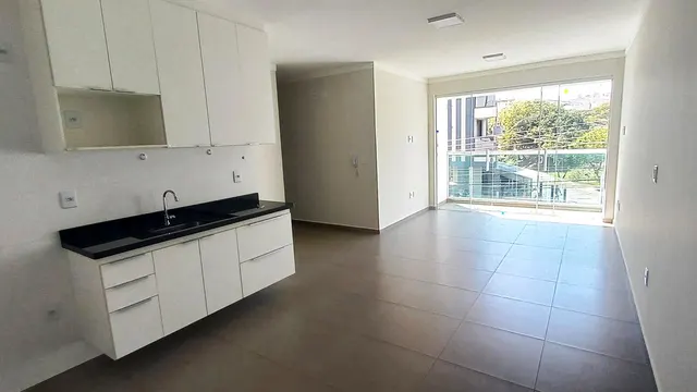 Foto 1 de Apartamento de 74 m² para alugar no bairro Pinheirinho