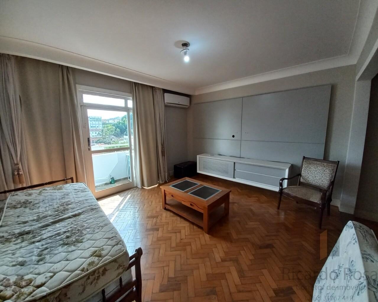 Foto 2 de Apartamento de 3 quartos no Oriente