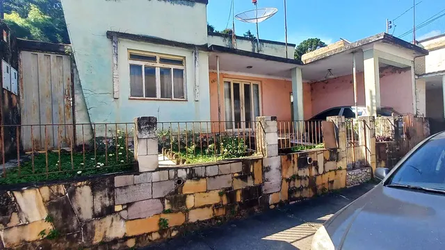 Casa com edícula em São Vicente, Itajubá