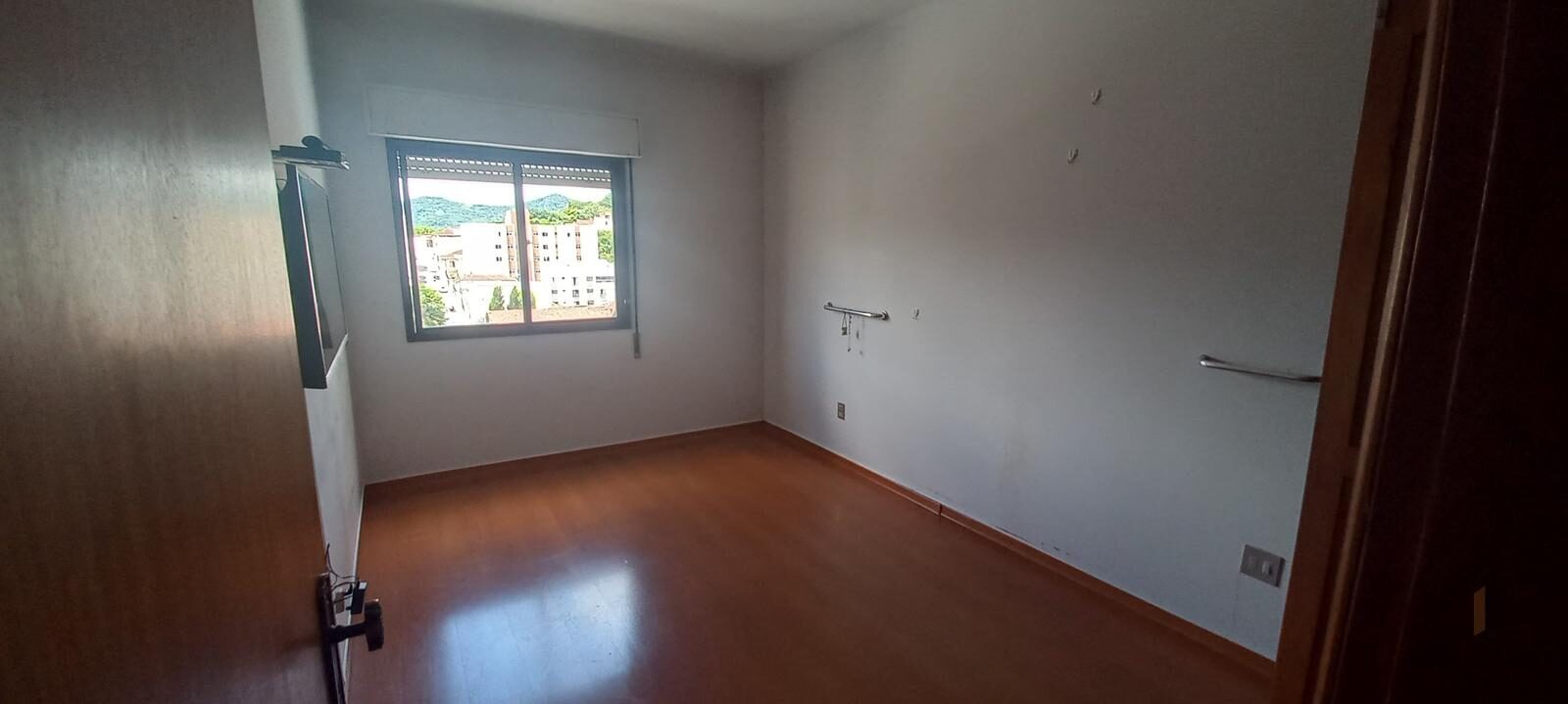 Foto 4 de Apartamento de 288 m² no Centro