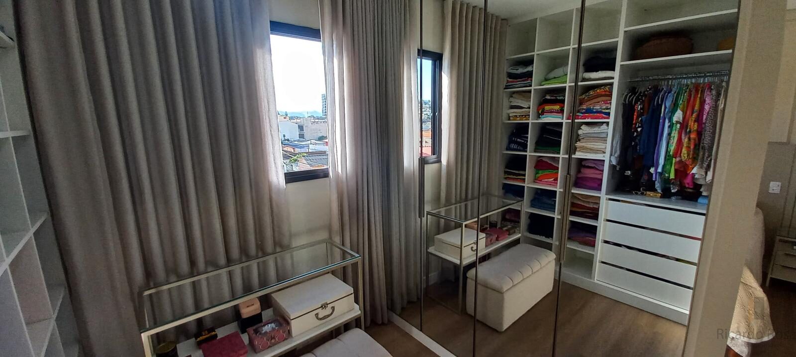 Foto 6 de Apartamento de 2 suítes na Avenida