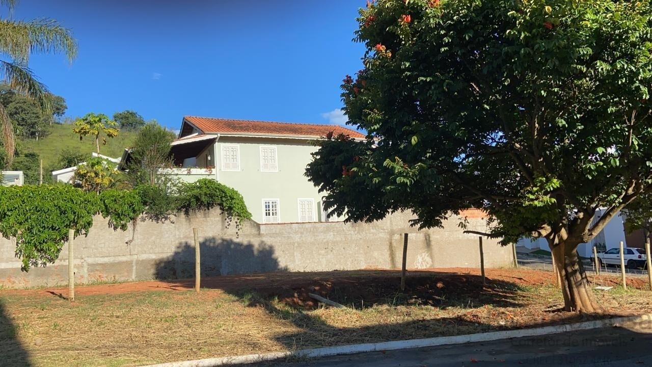 Foto 2 de Lote de 403 m² no Pinheirinho