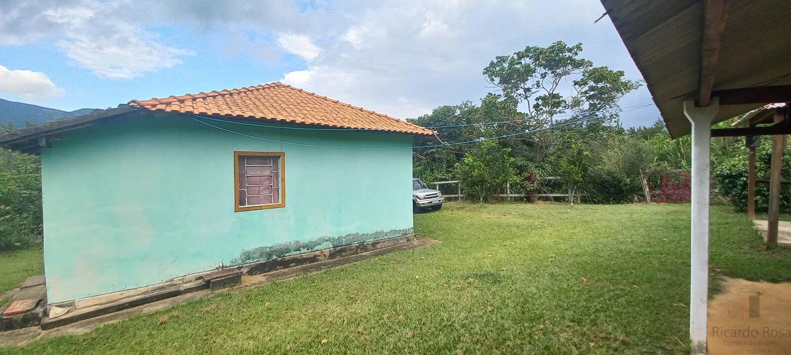 Foto 5 de Chácara com casa na Água Limpa