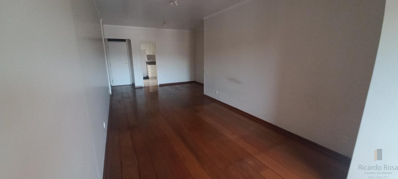 Foto 4 de Apartamento de 130 m² com 3 quartos no Centro