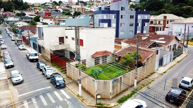 Foto 1 de Casa comercial na Varginha