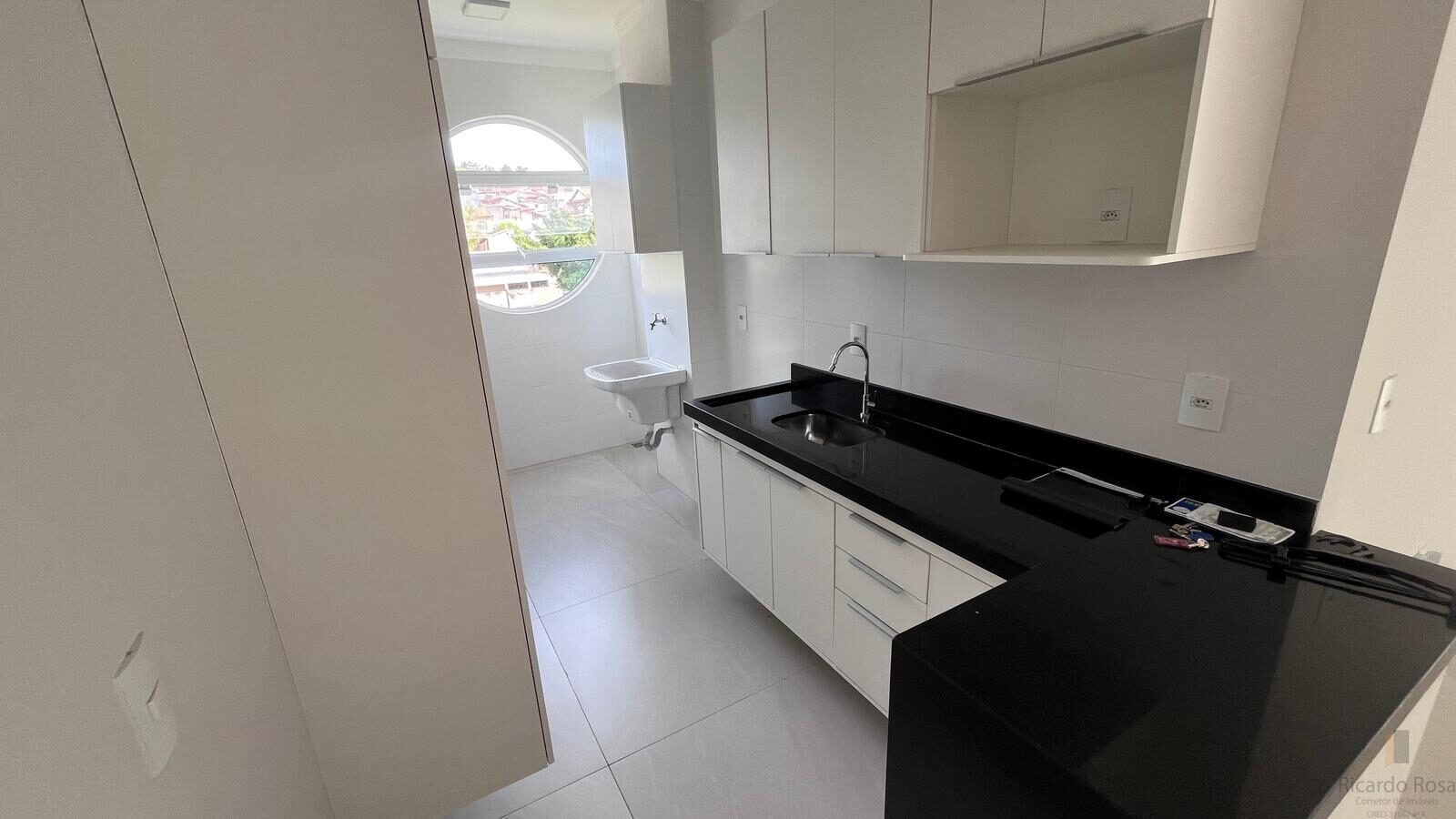Foto 2 de Apartamento de 70 m² para alugar no bairro Nossa Senhora da Agonia