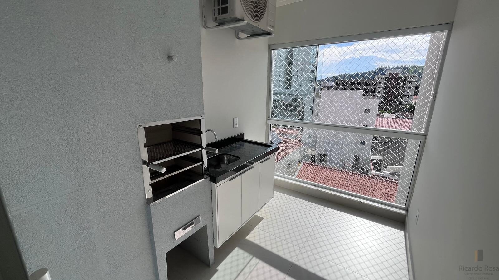 Foto 3 de Apartamento de 70 m² para alugar no bairro Nossa Senhora da Agonia