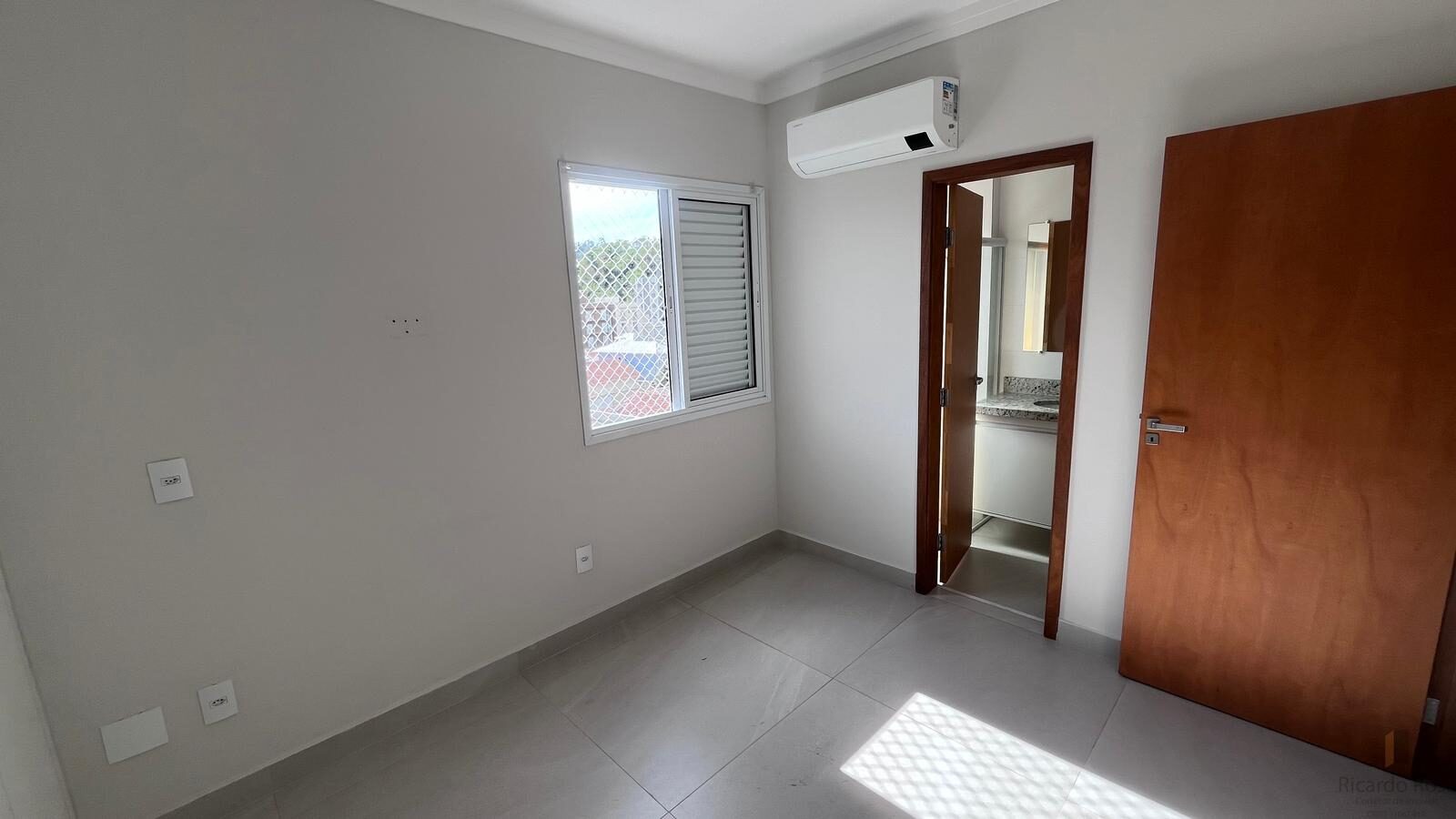 Foto 4 de Apartamento de 70 m² para alugar no bairro Nossa Senhora da Agonia