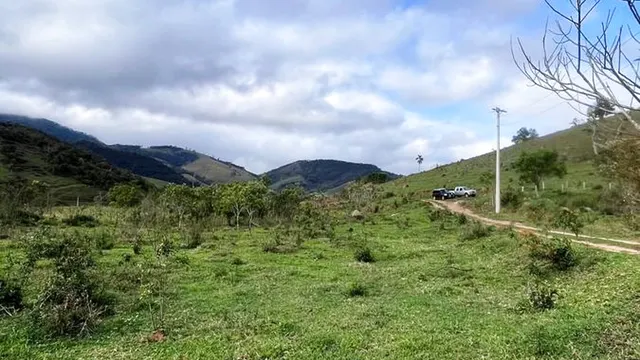 Foto 1 de Terreno rural de 5.000 m² na Serra dos Toledos