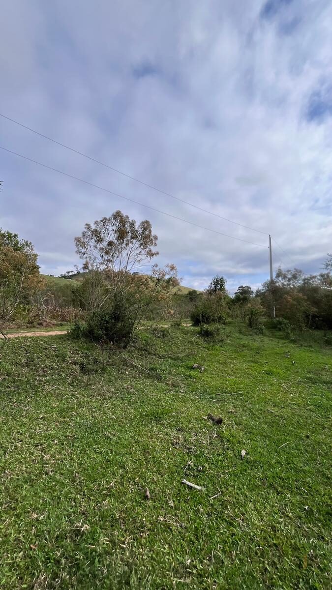 Foto 2 de Terreno rural de 5.000 m² na Serra dos Toledos