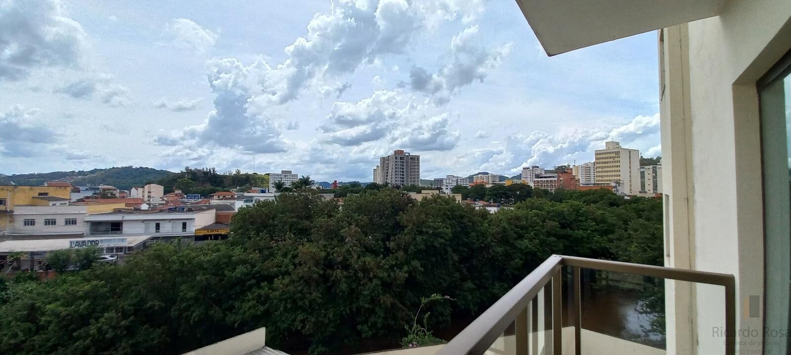 Foto 2 de Apartamento de 70,42 m² com 2 quartos no Centro