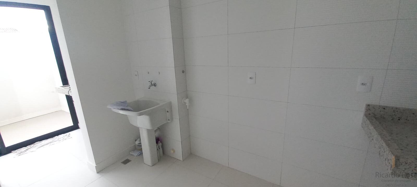 Foto 4 de Apartamento garden de 1 quarto na Avenida, Itajubá