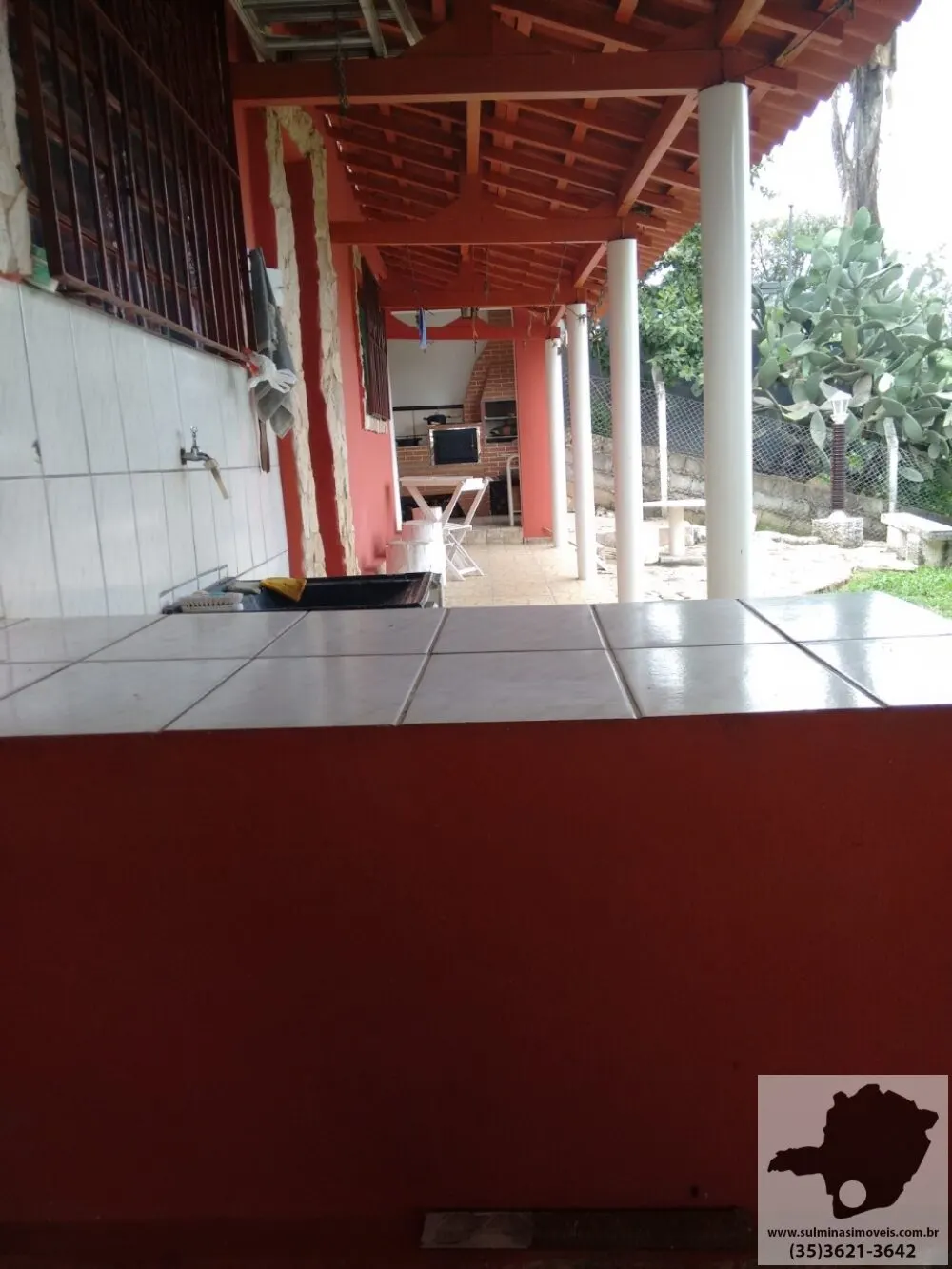 Foto 6 de Sítio com casa de 4 quartos, pomar, lareira e mina d'água, Nações