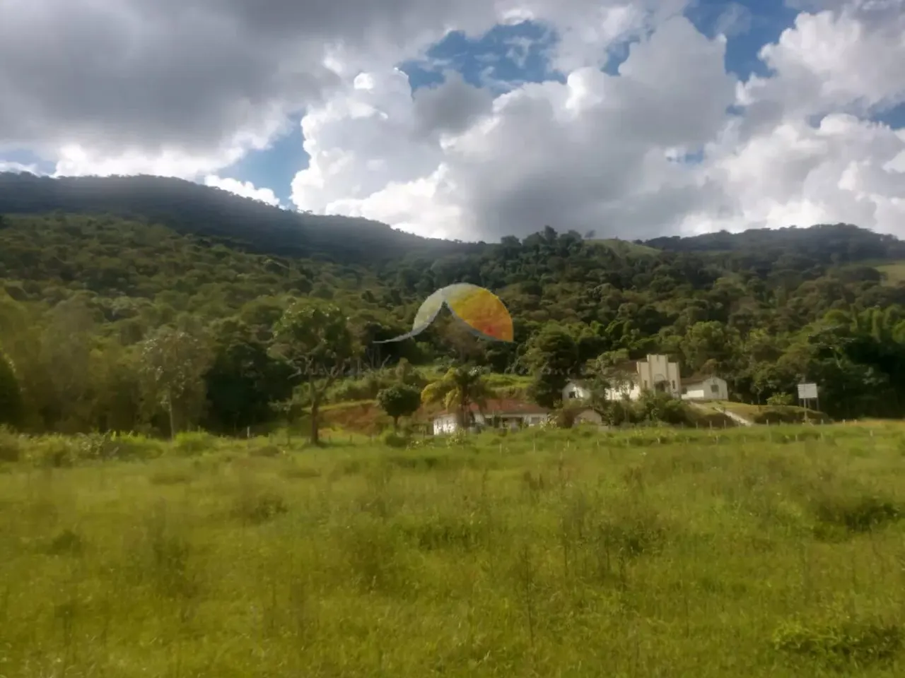 Foto 4 de Sítio com casa de 4 quartos, pasto e mata, São Pedro
