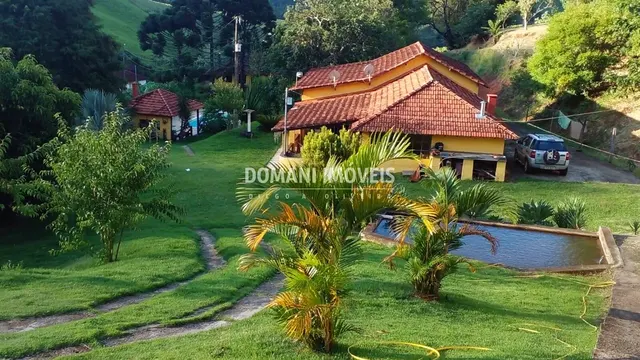 Foto 1 de Sítio mobiliado com 2 casas, piscina, lago e mata nativa, Serra dos Toledos