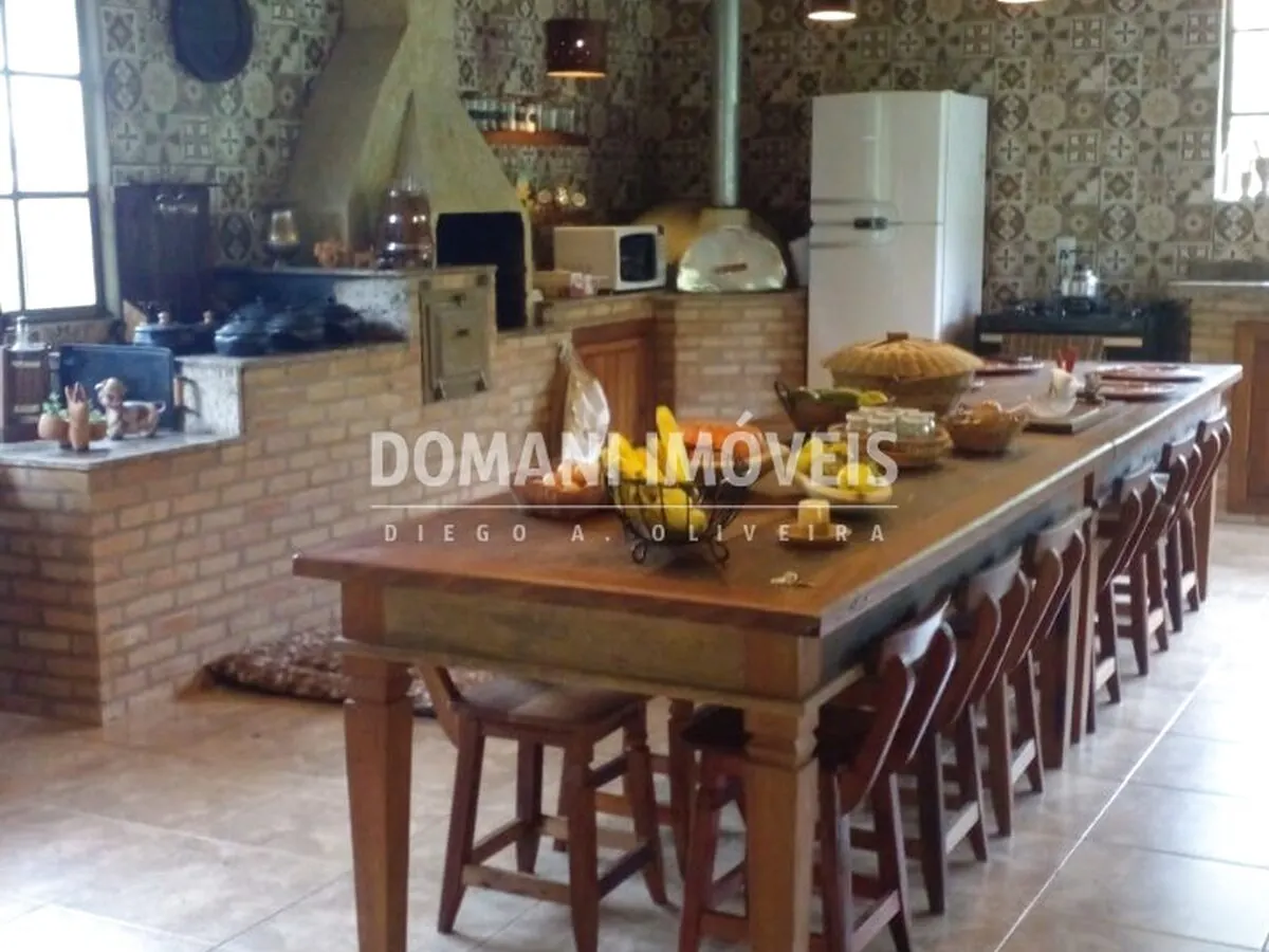 Foto 5 de Sítio mobiliado com 2 casas, piscina, lago e mata nativa, Serra dos Toledos