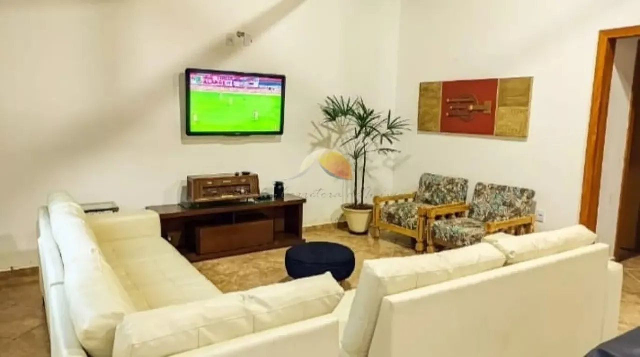 Foto 3 de Sítio de 4 quartos (1 suíte) com piscina e espaço gourmet, Juru