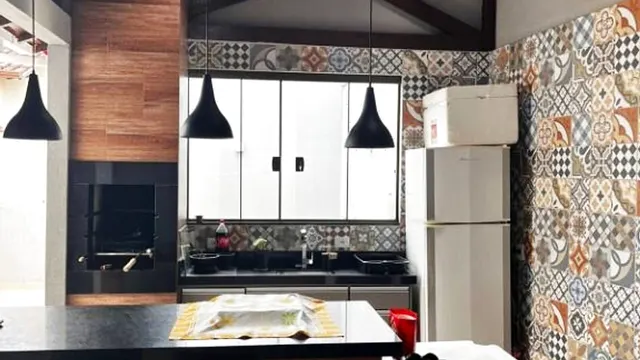 Sobrado de 4 quartos e 323 m² no Porto Velho