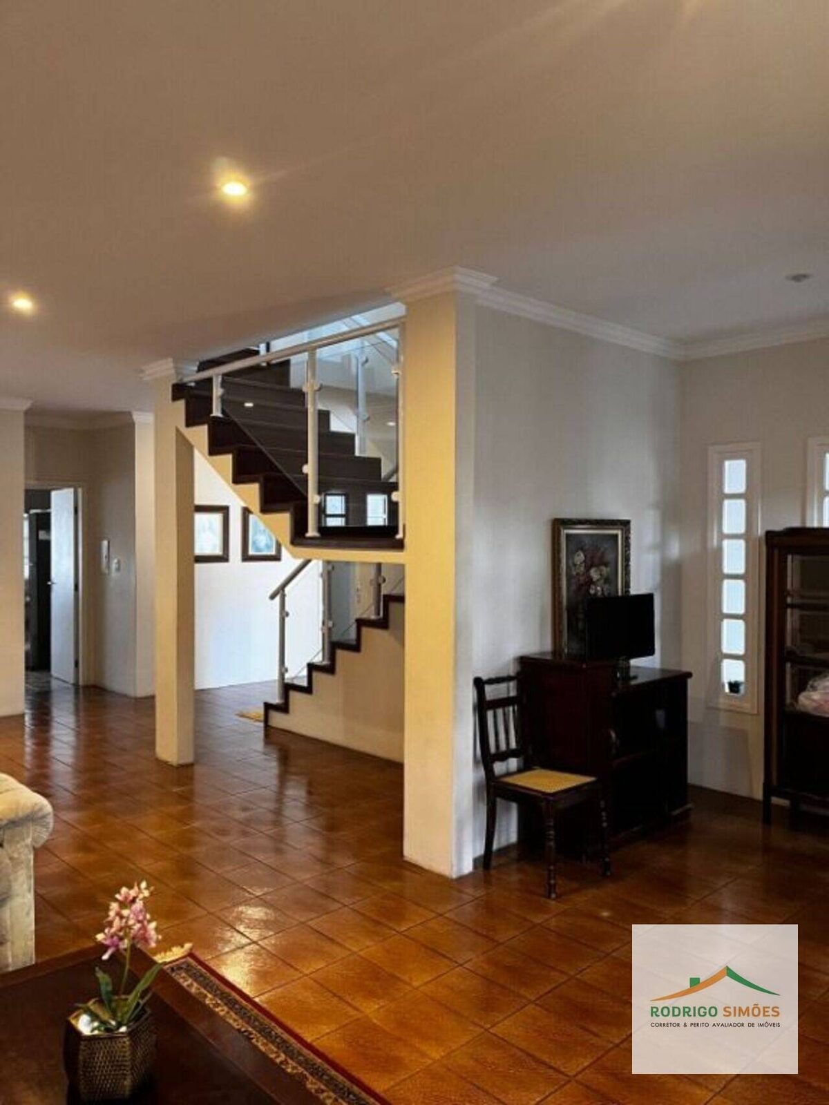 Foto 2 de Sobrado de 4 quartos e 323 m² no Porto Velho