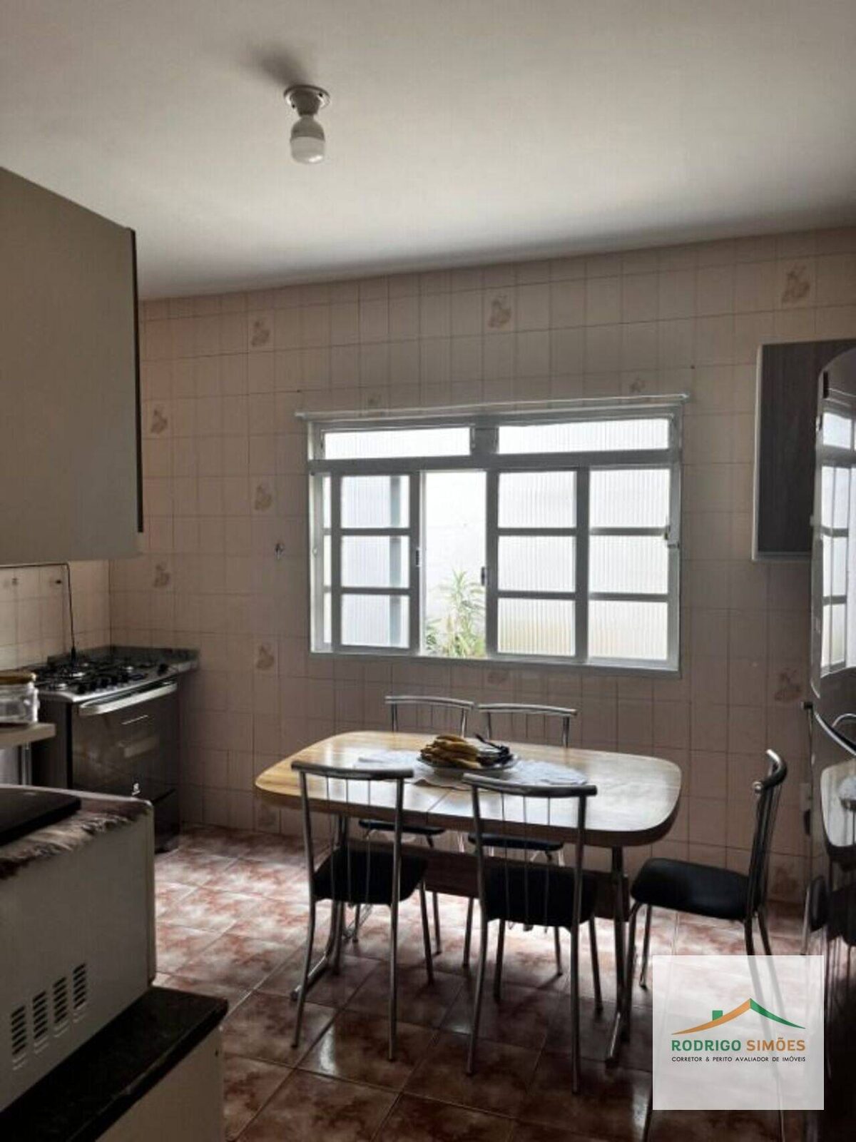 Foto 4 de Sobrado de 4 quartos e 323 m² no Porto Velho
